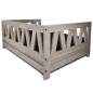 Preview: Holz-Hundebett - 90 x 64 x 38 cm - Verwittertes Grau - Inklusive Kissen